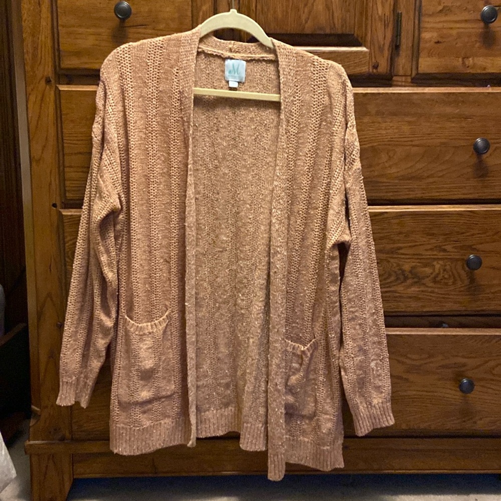 Tan cardigan with pockets. EUC